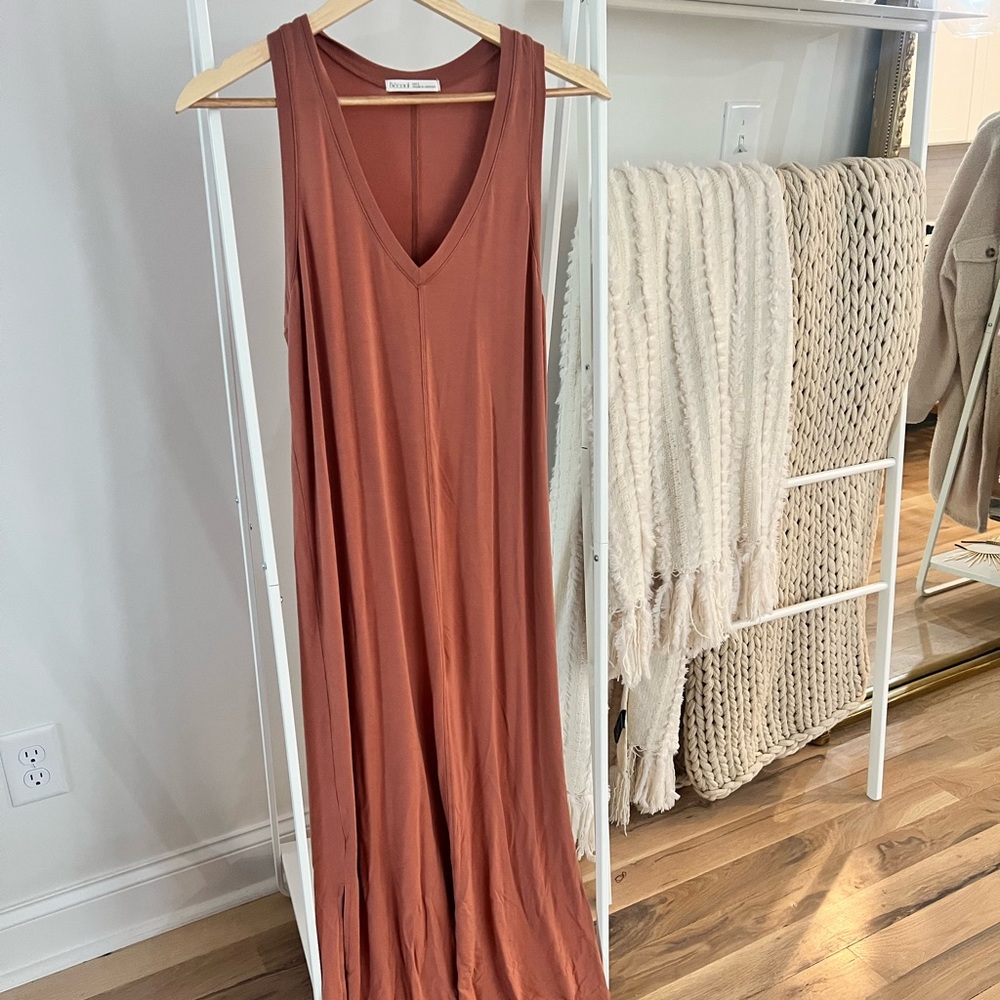 Rust V-Neck Maxi Dress